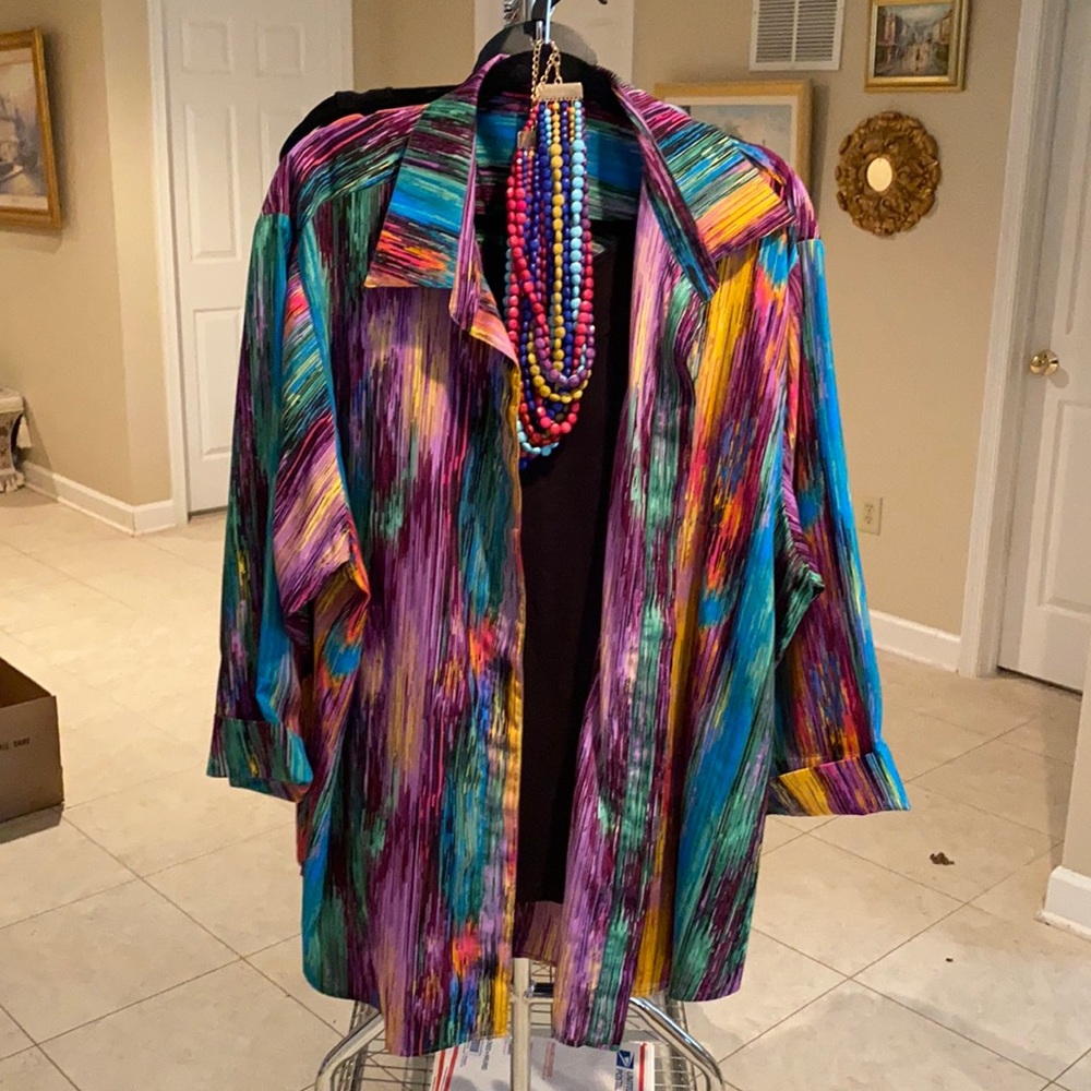 Boutique top, necklace, tank set 2X L7